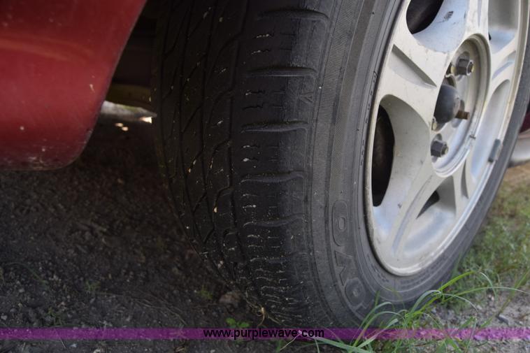 image for item K2836 1999 Ford Taurus