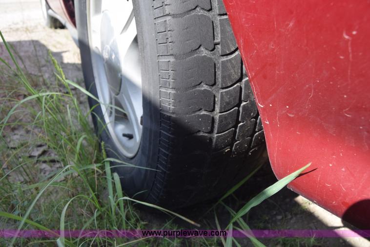 image for item K2836 1999 Ford Taurus