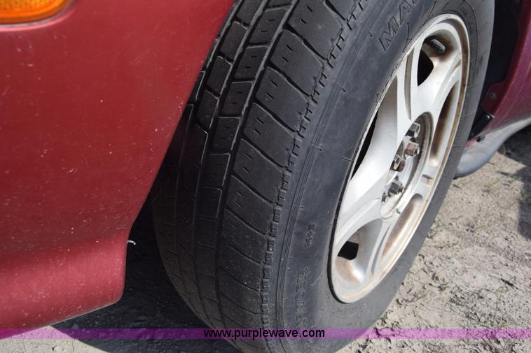 image for item K2836 1999 Ford Taurus