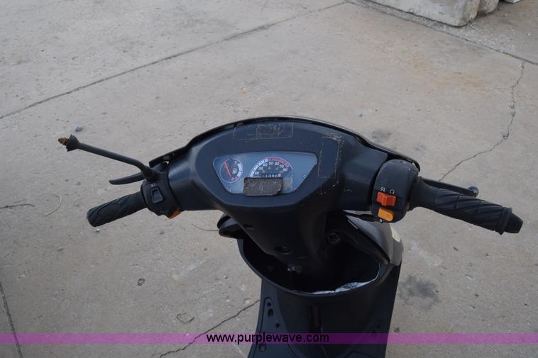image for item K2937 2014 Tao Tao ATM50 moped