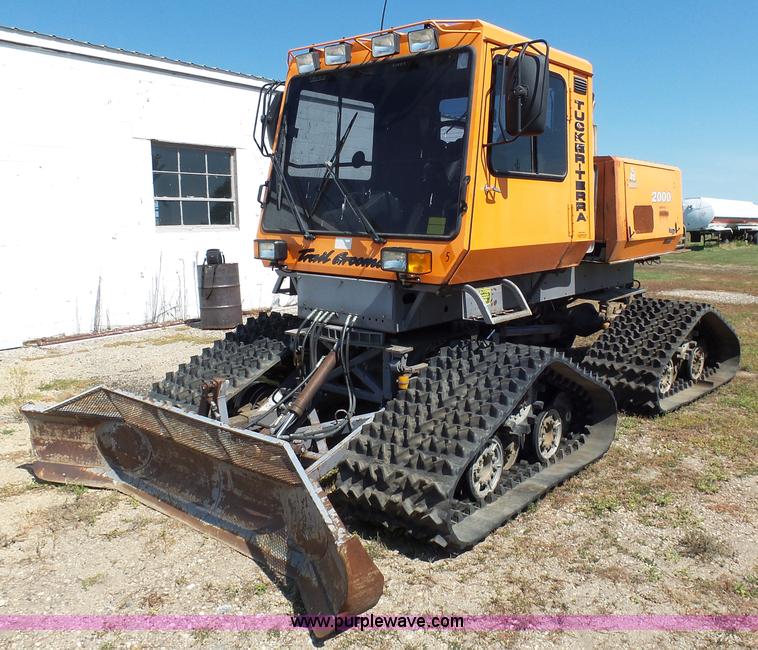 image for item AL9143 2004 Tucker Terra 2000D1-26-5 Sno-Cat trail groomer