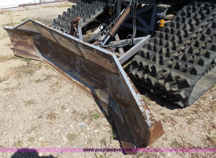 image for item AL9143 2004 Tucker Terra 2000D1-26-5 Sno-Cat trail groomer