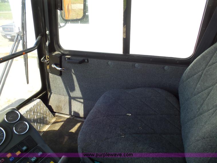 image for item AL9143 2004 Tucker Terra 2000D1-26-5 Sno-Cat trail groomer