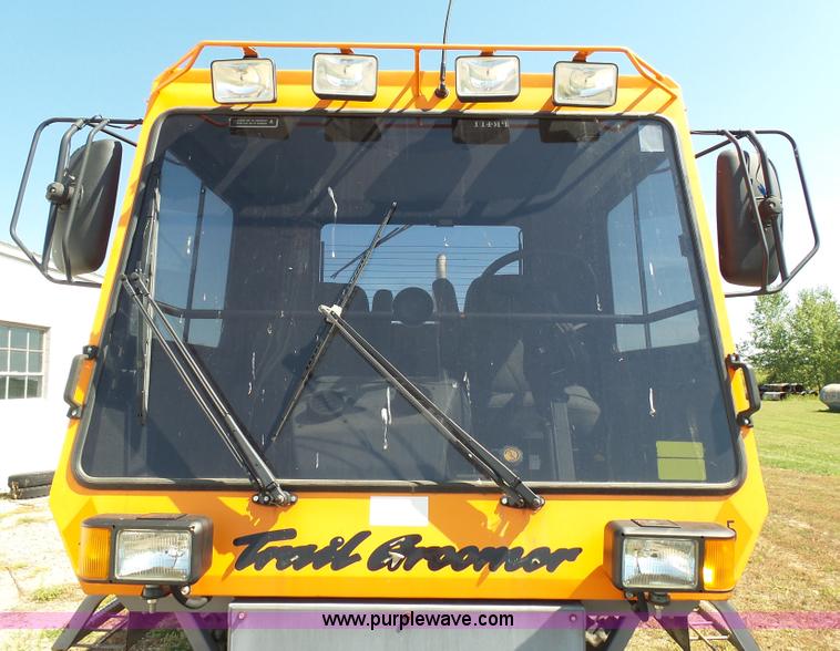 image for item AL9143 2004 Tucker Terra 2000D1-26-5 Sno-Cat trail groomer