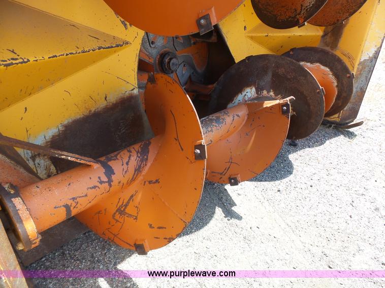 image for item DA2750 1997 Tenco TC-272LM snow blower