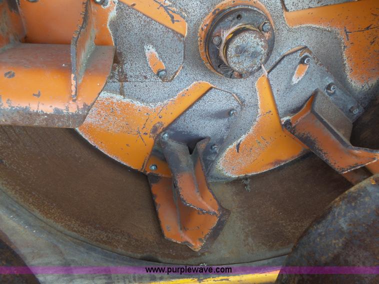 image for item DA2750 1997 Tenco TC-272LM snow blower