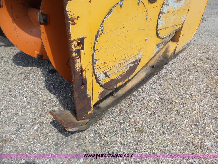 image for item DA2750 1997 Tenco TC-272LM snow blower