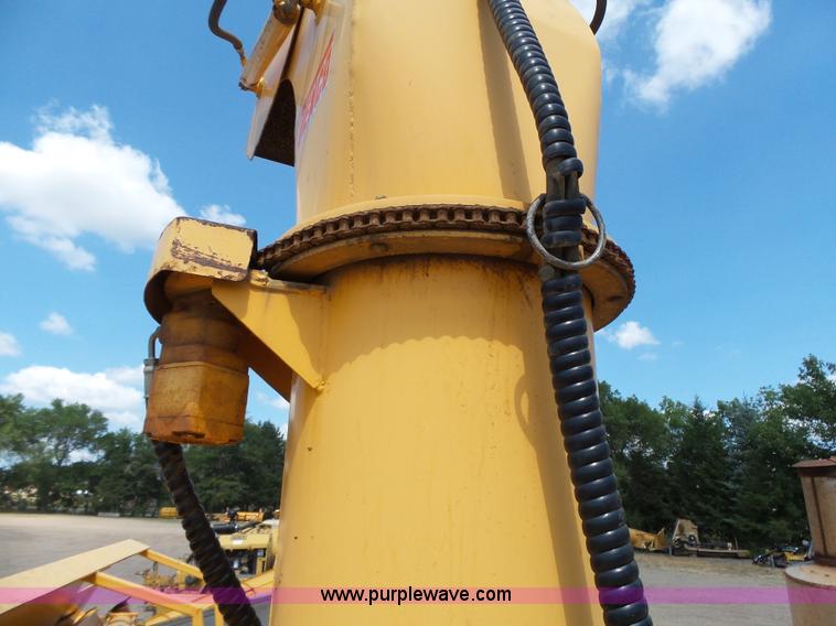 image for item DA2750 1997 Tenco TC-272LM snow blower