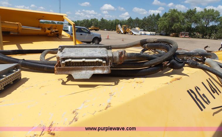 image for item DA2750 1997 Tenco TC-272LM snow blower