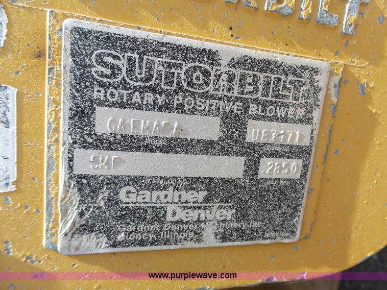 image for item DA2752 1997 Rosco RA200 pot hole patcher