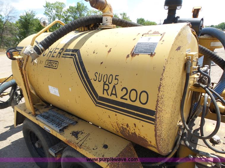 image for item DA2752 1997 Rosco RA200 pot hole patcher