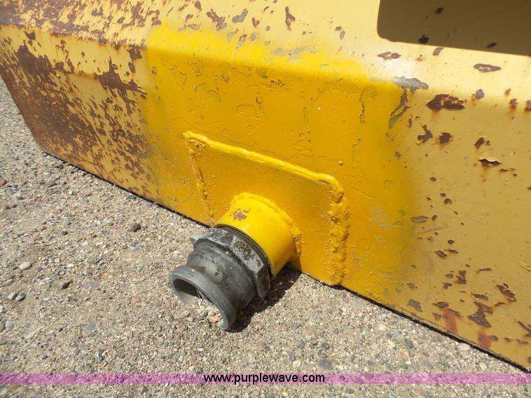 image for item DA2752 1997 Rosco RA200 pot hole patcher