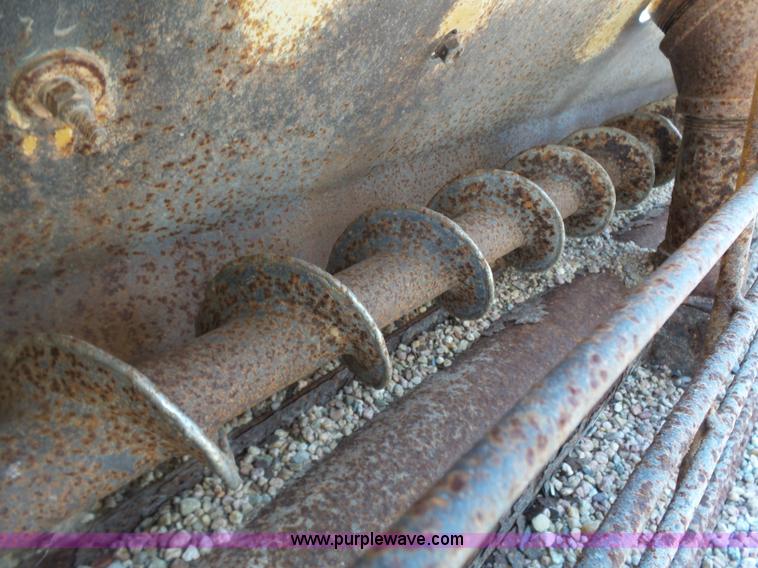 image for item DA2752 1997 Rosco RA200 pot hole patcher