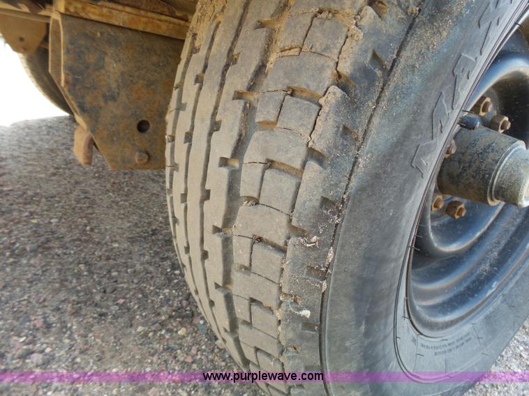 image for item DA2753 1998 Ingersoll Rand 375 air compressor