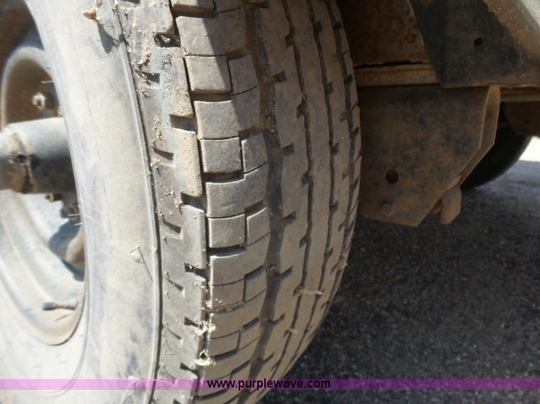 image for item DA2753 1998 Ingersoll Rand 375 air compressor