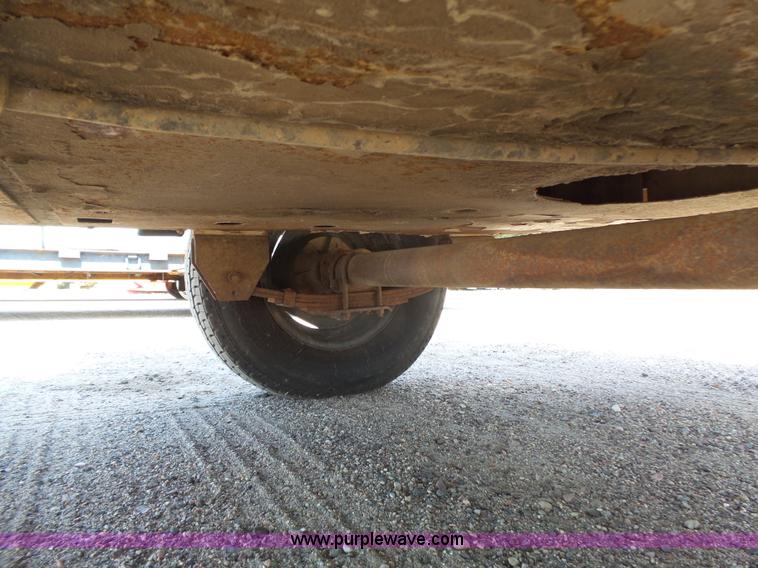 image for item DA2753 1998 Ingersoll Rand 375 air compressor