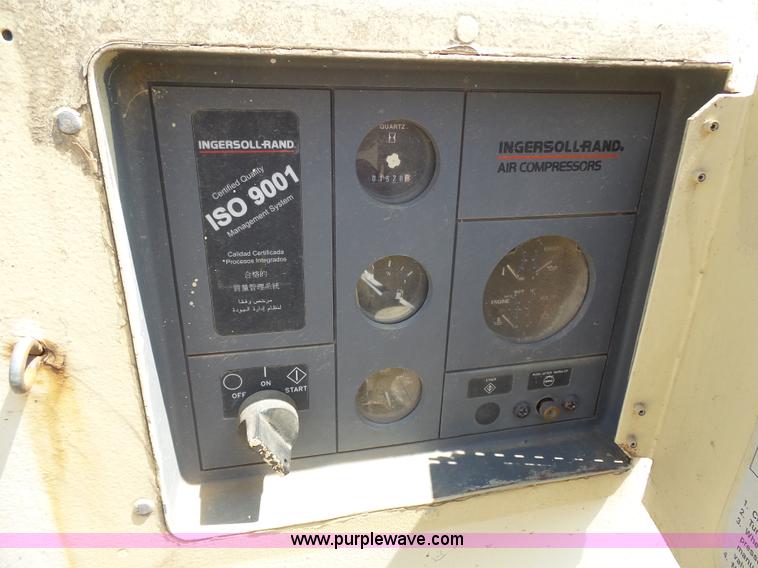 image for item DA2753 1998 Ingersoll Rand 375 air compressor