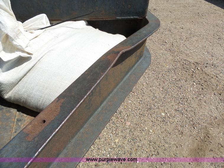 image for item DA2754 1988 shop built equipment trailer