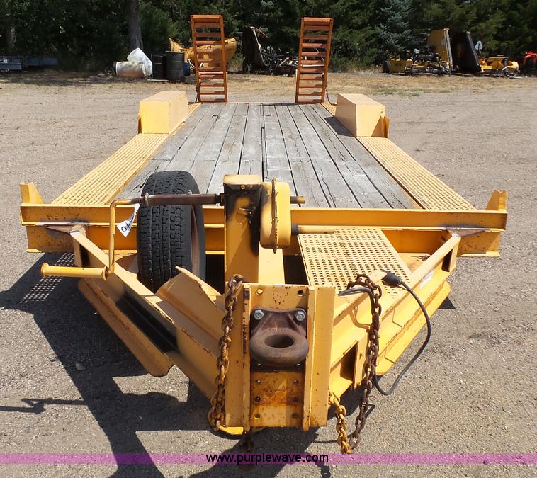 image for item DA2755 1991 shop built equipment trailer