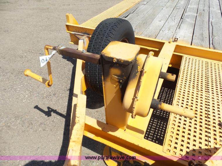 image for item DA2755 1991 shop built equipment trailer