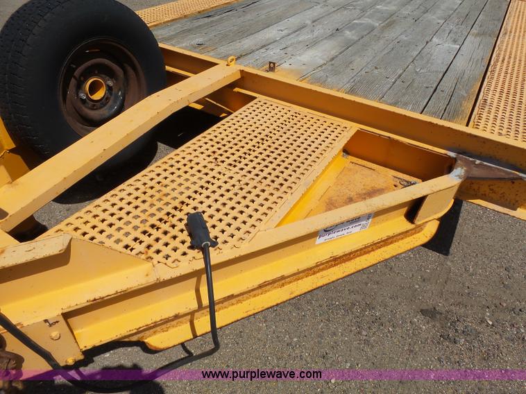 image for item DA2755 1991 shop built equipment trailer