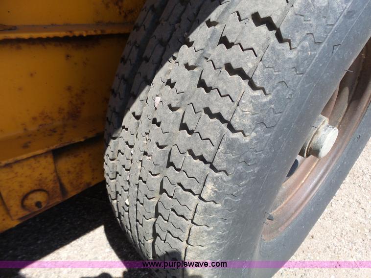 image for item DA2755 1991 shop built equipment trailer