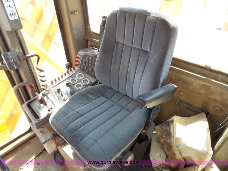 image for item DA2756 1984 Champion 730A motor grader