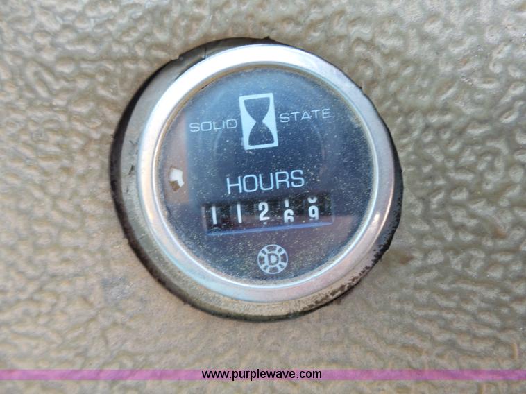 image for item DA2756 1984 Champion 730A motor grader