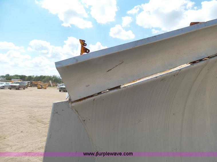 image for item DA2756 1984 Champion 730A motor grader