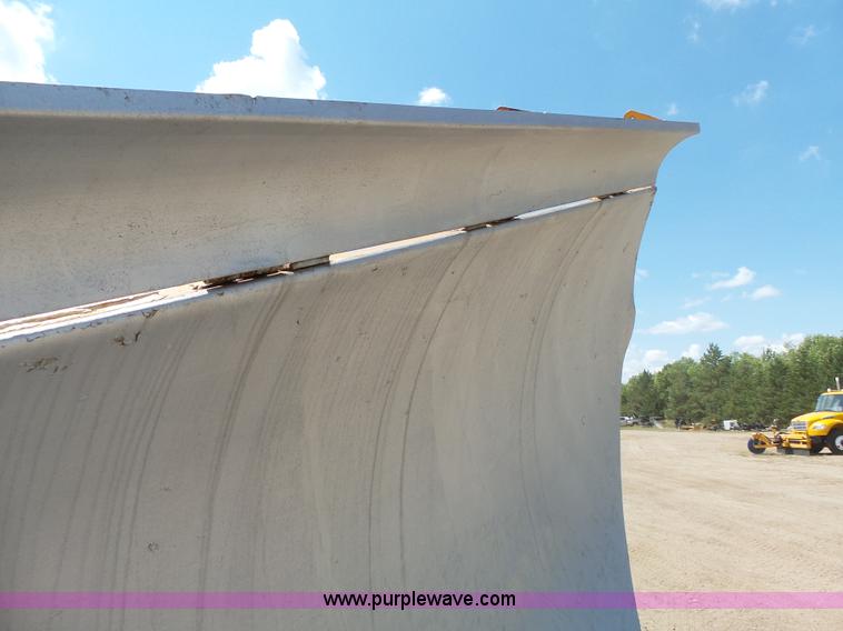 image for item DA2756 1984 Champion 730A motor grader