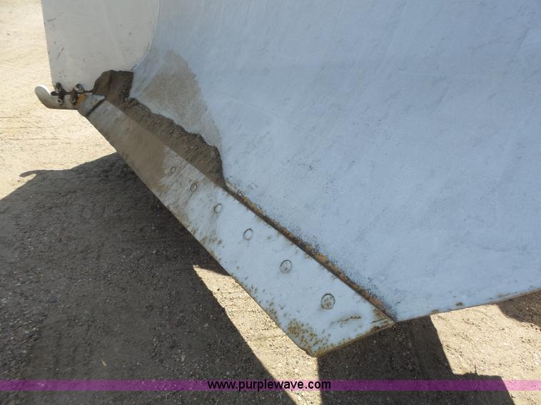 image for item DA2756 1984 Champion 730A motor grader