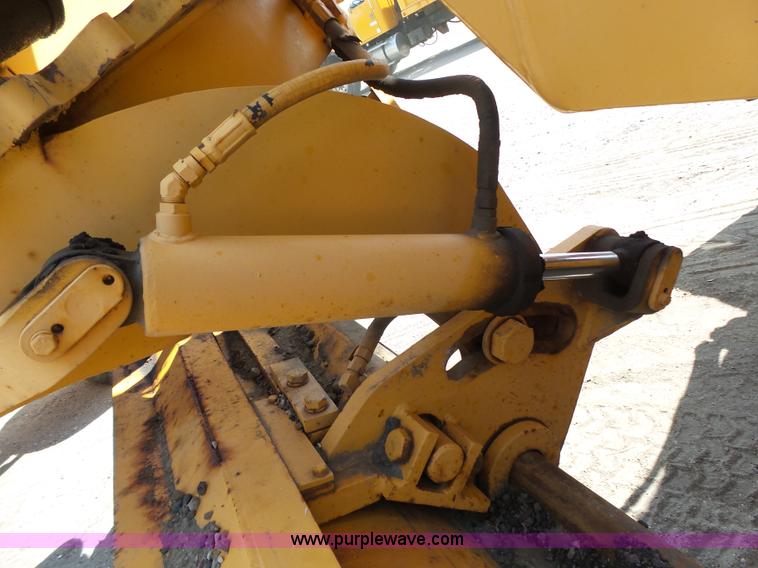 image for item DA2756 1984 Champion 730A motor grader