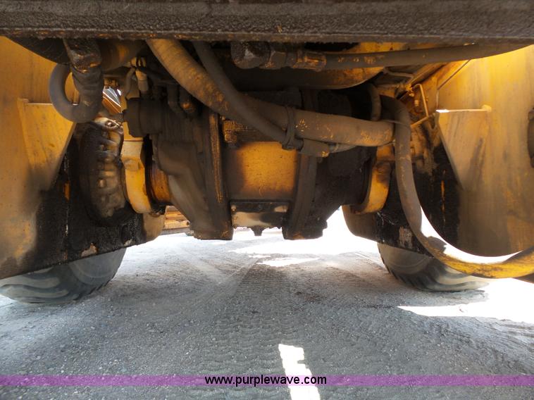 image for item DA2756 1984 Champion 730A motor grader