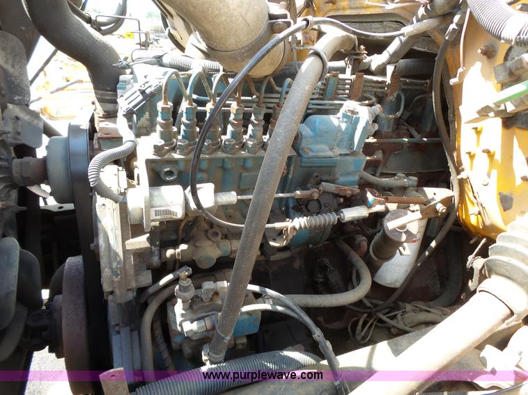 image for item DA2757 1995 International 4700 dump truck