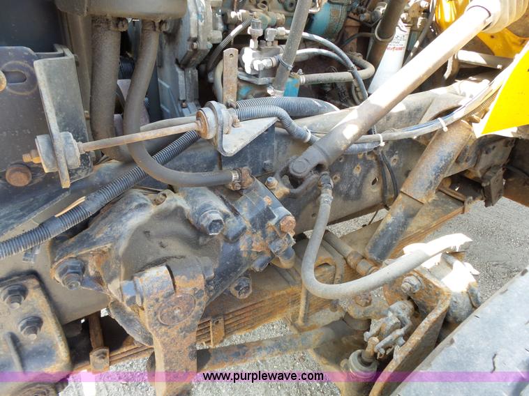 image for item DA2757 1995 International 4700 dump truck