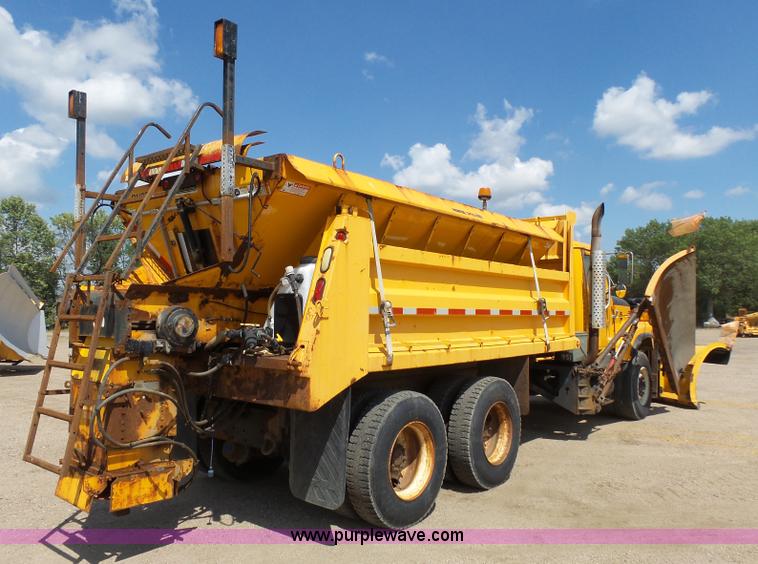 image for item DA2758 1996 International 2554 dump truck