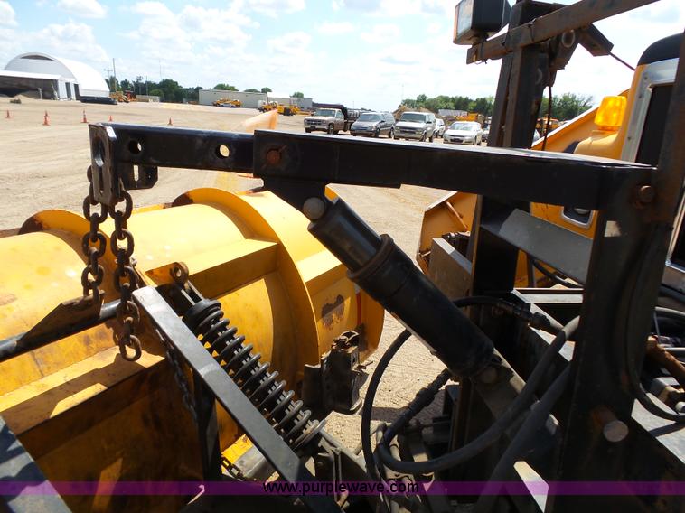 image for item DA2758 1996 International 2554 dump truck