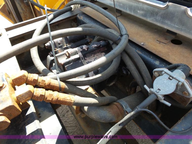 image for item DA2758 1996 International 2554 dump truck