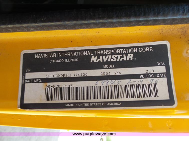 image for item DA2758 1996 International 2554 dump truck