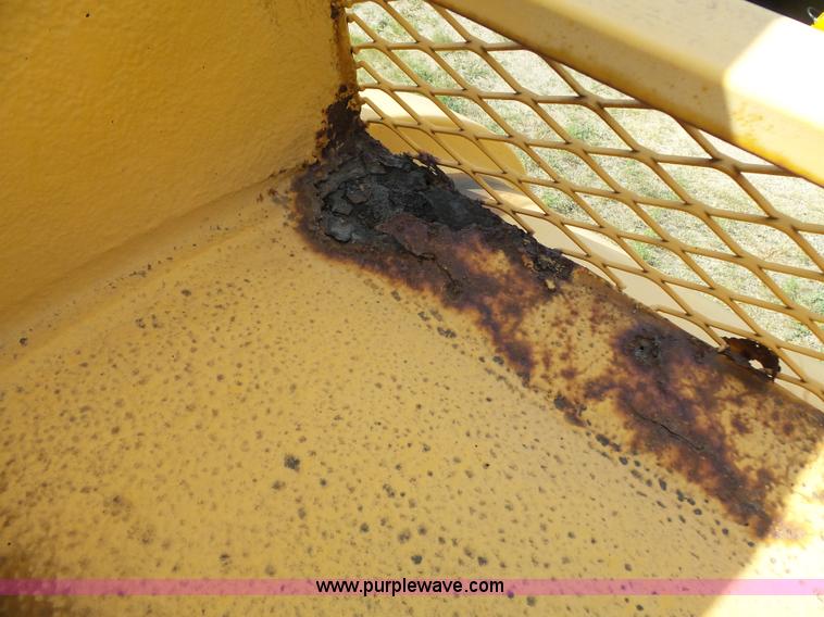 image for item DA2761 1971 tank trailer