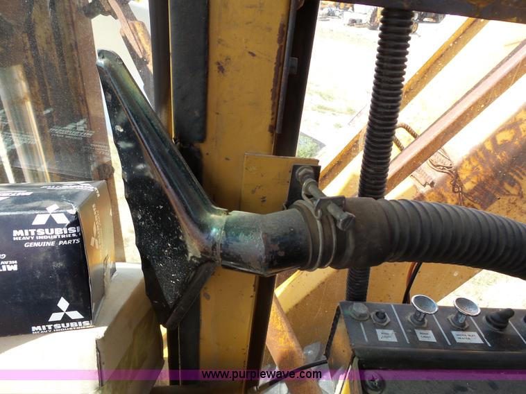 image for item DA2762 1985 Mitsubishi MG500 motor grader