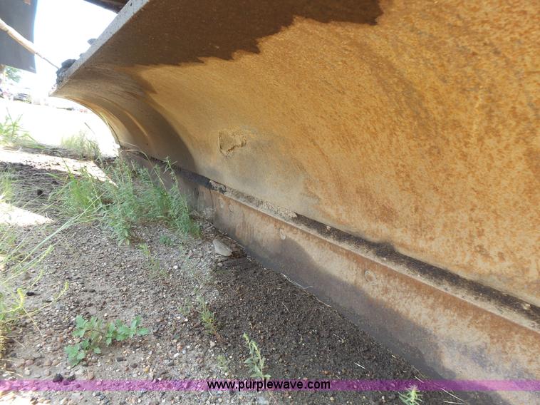 image for item DA2762 1985 Mitsubishi MG500 motor grader