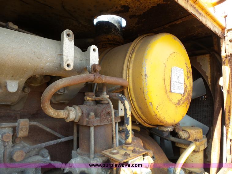 image for item DA2762 1985 Mitsubishi MG500 motor grader