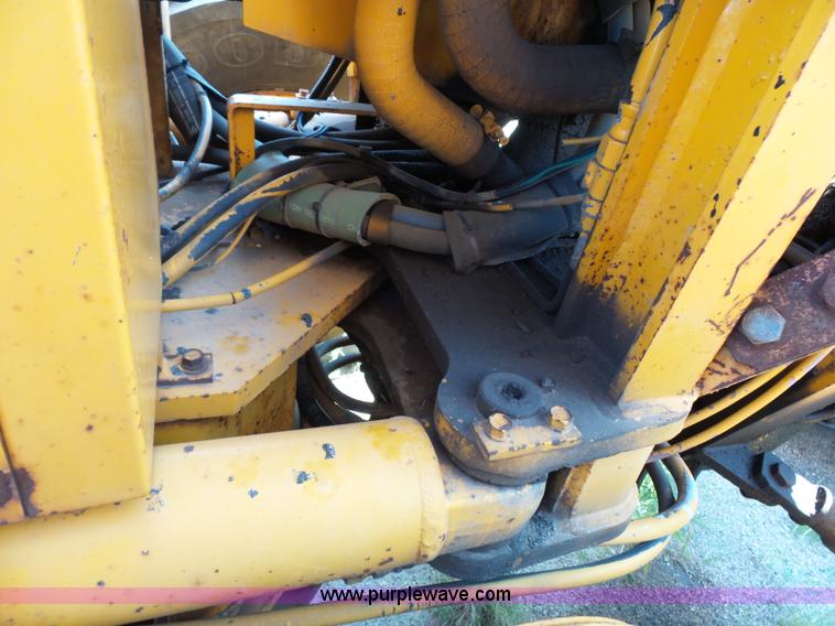 image for item DA2762 1985 Mitsubishi MG500 motor grader