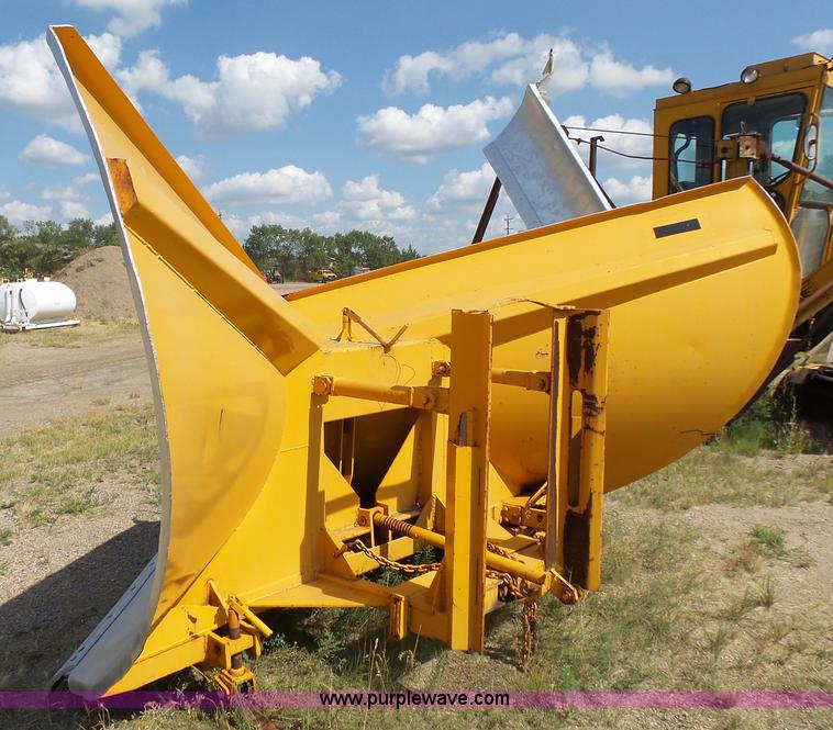 image for item DA2762 1985 Mitsubishi MG500 motor grader