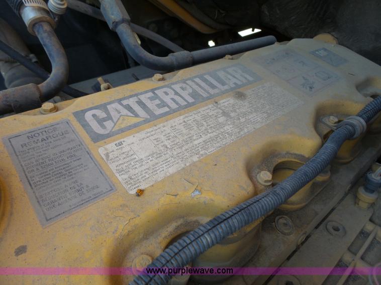 image for item DA2767 2000 Sterling L7501 flatbed truck