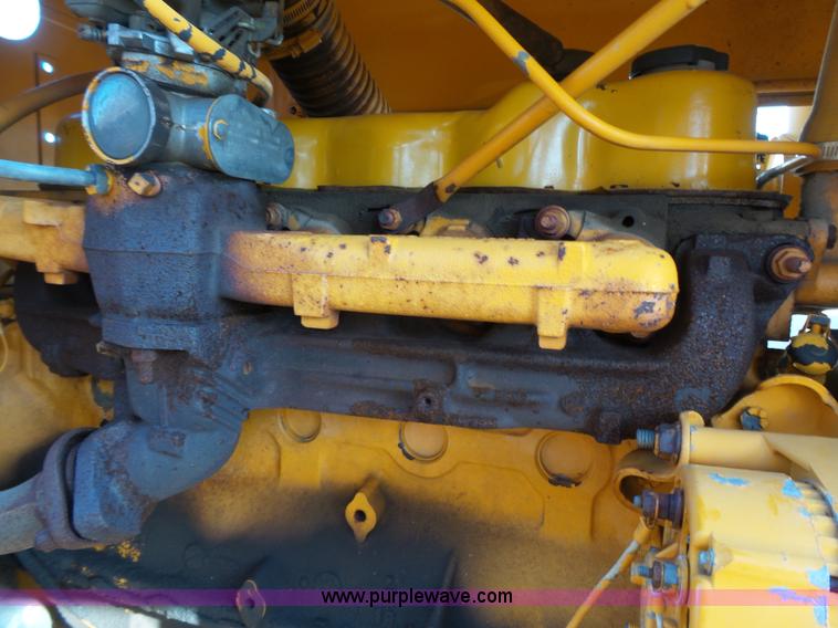 image for item DA2768 1993 International 4800 drilling rig truck