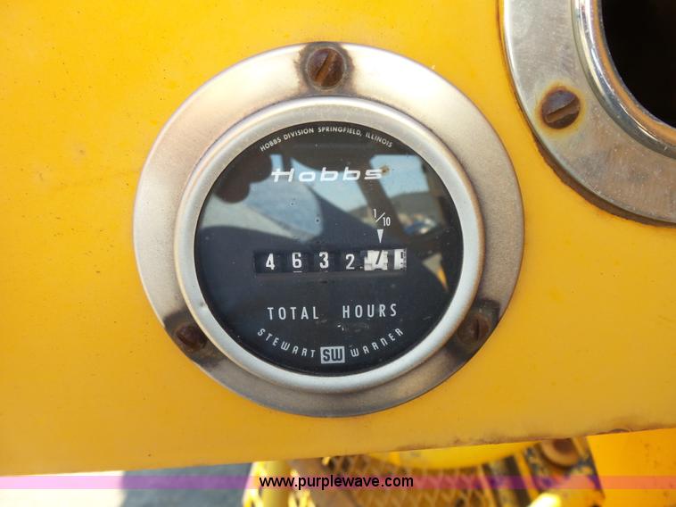 image for item DA2768 1993 International 4800 drilling rig truck