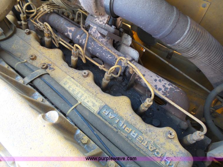 image for item DA2769 1987 Oshkosh P25261 dump truck