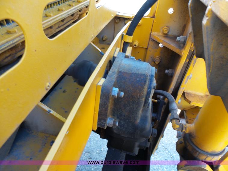 image for item DA2769 1987 Oshkosh P25261 dump truck